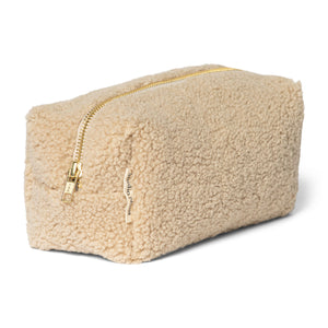 Studio Noos Necessaire Teddy Pouch Ecru – weiche Kulturtasche für Windeln, Kosmetik & Co. Stylisch, handgemacht & perfekt für unterwegs.