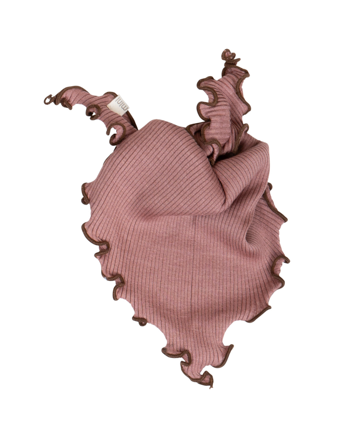 „minimalisma Bandana-Lätzchen in Antique Rose – weiches Baby-Lätzchen aus Baumwolle-Seide in zartem Altrosa, auf weißem Hintergrund“