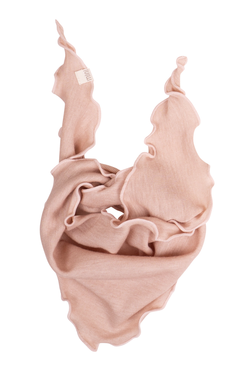 „Bandana-Lätzchen ‚Teddy‘ von minimalisma in Rose Blush– Baby-Lätzchen aus Wolle-Seide mit Stickerei, auf hellem Hintergrund“
