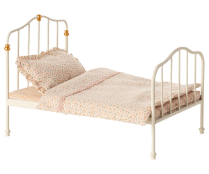 Maileg Vintage Bed Mouse | Off-White
