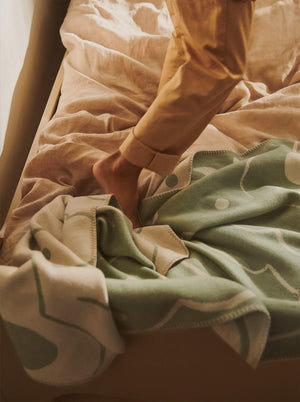 Ferm Living Skye Blanket | Tea Green/Parchment