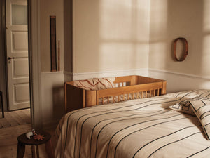 Lit bébé Tilu Ferm Living | Chêne naturel