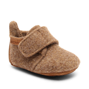 Bequemer Hausschuh aus natürlicher Wolle in Camel von Bisgaard“