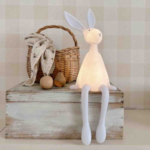 Lampe veilleuse Rose in April "Joseph" Lapin