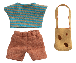 Maileg Kleidung-Set mit gestricktem Shirt, Hose und Käsetasche für die Kleine Bruder Maus