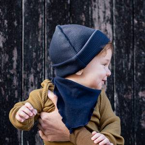 Minimalisma "Bambi" Beanie Seide Baumwolle in Dark Blue – Detailansicht 5