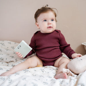 Minimalisma "Alaska" Body Merino in Bordeaux – Detailansicht 2