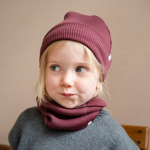 Minimalisma "Andersen" Merino Beanie in Bordeaux – Detailansicht 2