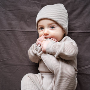 Minimalisma "Andersen" Merino Beanie in Hemp – Detailansicht 2