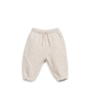 Jerseyhose mit elastischem Bund, Kordelzug und elastischen Beinabschlüssen, hergestellt in Portugal.