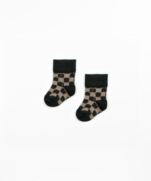 Jacquard-Socken mit Kachelmuster aus Strick, elastisch und atmungsaktiv, gefertigt in Portugal.