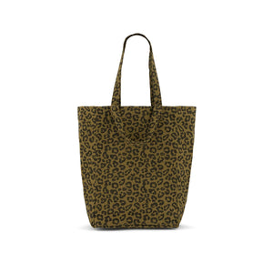 Rose in April Elisabeth Tasche | Leo Olive