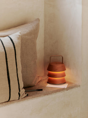 Ferm Living Tragbare Lampe Luver | Natural
