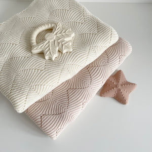 Cam Cam Couverture en tricot coquille Saint-Jacques | Natural