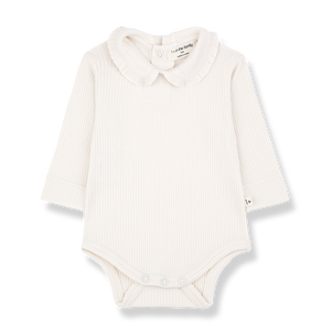 1+ in the family Collar Body Nina Ecru aus Rippjersey mit Kragen für Babys