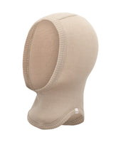„minimalisma Sturmhaube ‚Alephant in Beige– Kinder-Balaclava aus Merinowolle, flach liegend auf hellem Hintergrund“