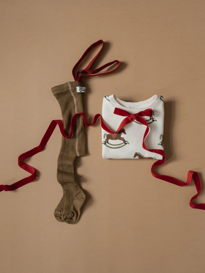 Silly Silas Strumpfhose mit Träger | Acorn Brown - Maple Leaf