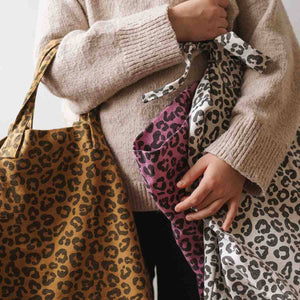 Sac Rose in April "Elisa" | Leo Gris