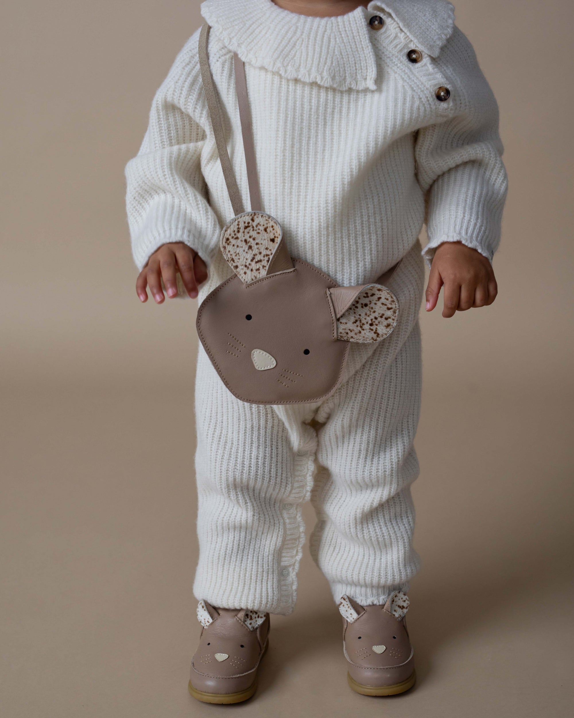 Donsje Umhängetasche "Britta" | Mouse | Praline Leather