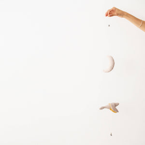 Monocron Minimalistisches Mobile | Mond und Vogel, handgefertigt