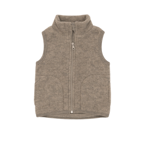 „Engel Wollfleece Weste in Sand Melange – Kinderweste aus Merino-Wollfleece mit Holzknöpfen, GOTS-zertifiziert und hergestellt in Deutschland“