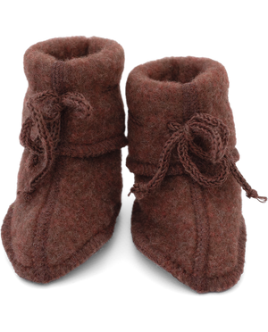 „Engel Baby-Schühchen mit Bändel aus Wollfleece in Zimt Melange – warme Babyschuhe aus Bio-Merinowolle, GOTS-zertifiziert und fair produziert“