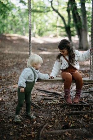 Silly Silas Strumpfhose mit Träger | Olive