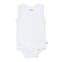 Joha ärmelloser Body aus weisser Bio-Bambusfaser – weich, leicht, dehnbar und hautfreundlich, ideal für Babys im Sommer.