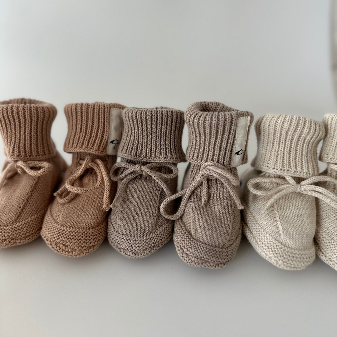 Saga Copenhagen Baby Strickschuhe - Bio-Baumwolle | Khaki