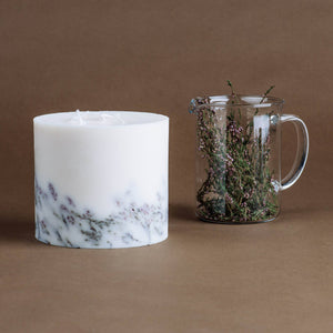 the Munio Sojawachs Stumpenkerze gross mit 3 Dochte - Heather