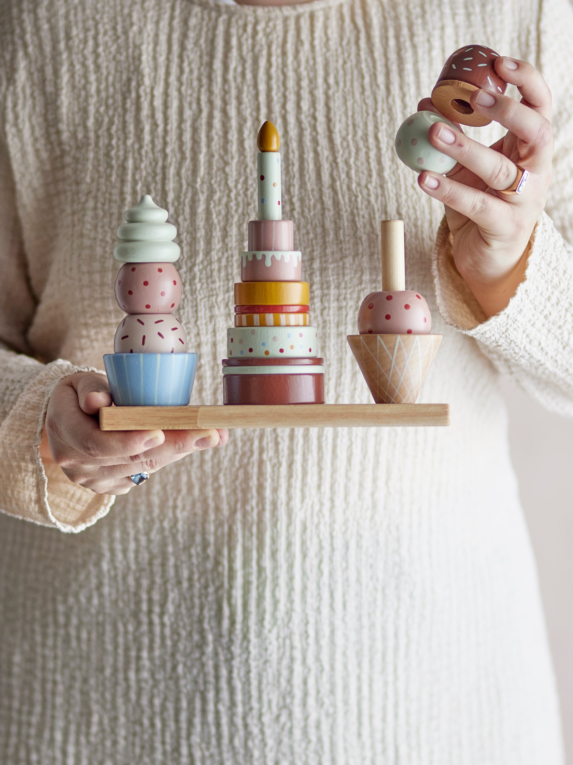 Bloomingville "Celebrate" Aktivitätsspielzeug | Holz