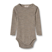 Wheat Body "Lucca" in Khaki Melange – Baby Langarmbody aus Merinowolle und Seide in meliertem Olivgrün