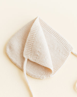 Hvid Newborn Strickmütze Cream