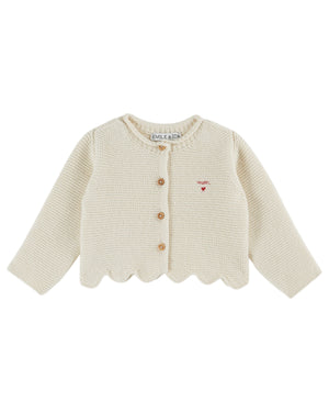 Baby-Cardigan aus Schafwolle-Baumwollmischung in Krausstrick mit „My Heart“-Stickerei und Holzknöpfen von Emile et Ida