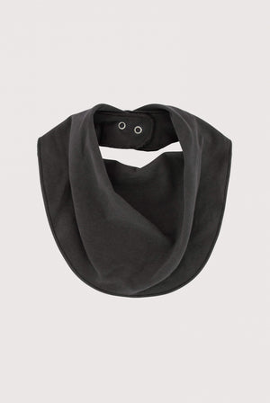 Gray Label Bandana Lätzchen in dunkelgrau (Nearly Black), aus weicher Bio-Baumwolle, mit verstellbaren Druckknöpfen und minimalistischem Design.