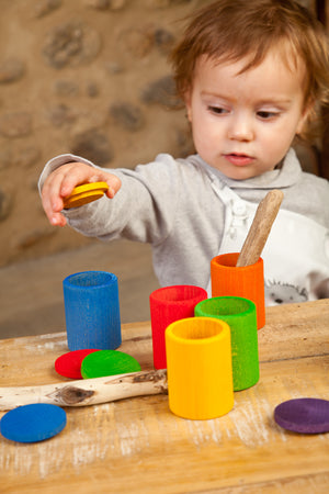 Grapat 6 bunte Holzbecher mit Deckel