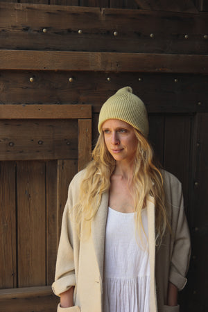 Hvid Adult Beanie "Fonzie" Light Yellow
