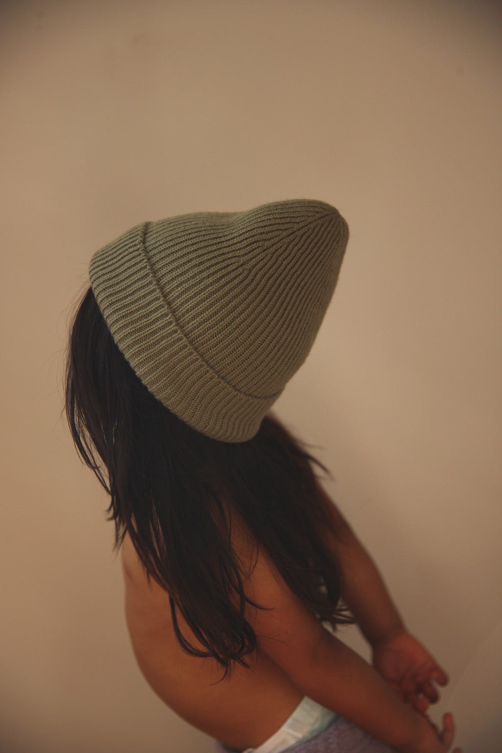 Hvid Kids Beanie "Fonzie" Artichoke