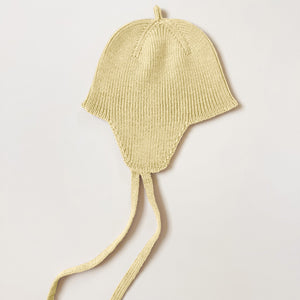 Hvid Baby Mütze zum Binden Merinowolle "Kota" | Light Yellow