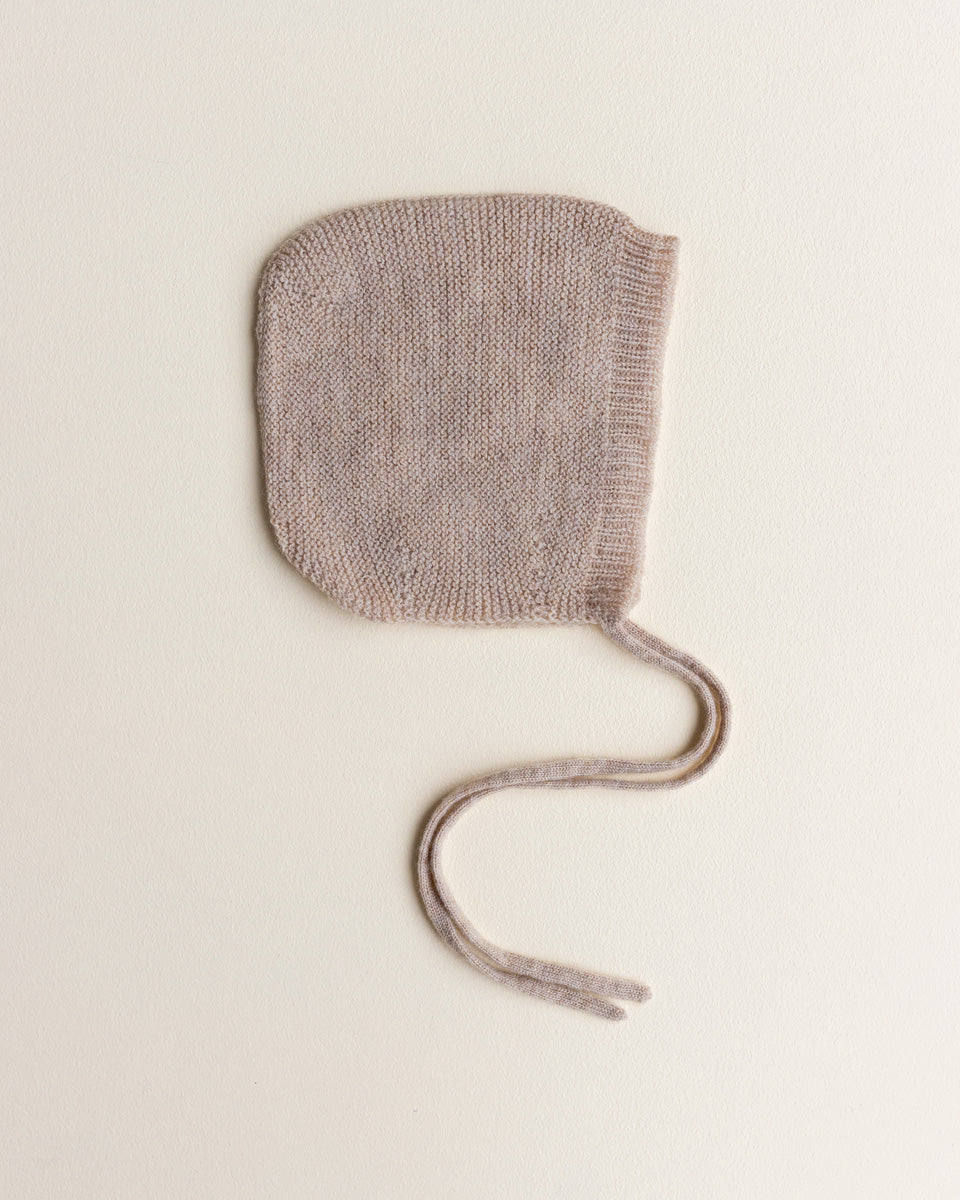 Hvid Newborn Strickmütze Sand