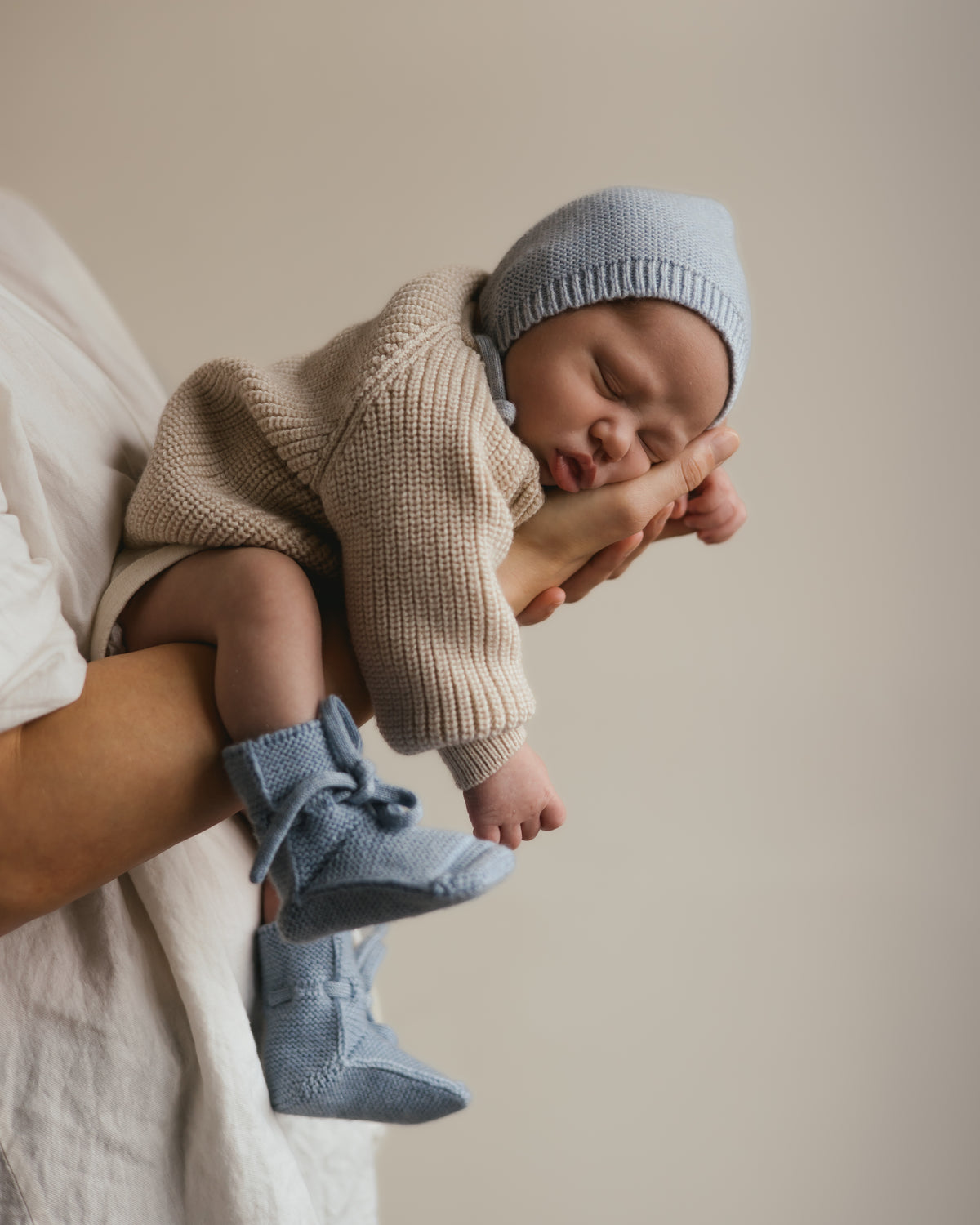 Hvid Babyschuhe Booties Merinowolle Light / Blue – Strickmuster Nahaufnahme