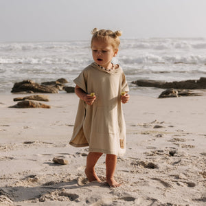 Cloby Poncho | Sandy Beach