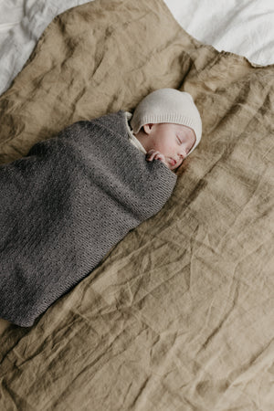 Hvid Babydecke "Dora" Otter