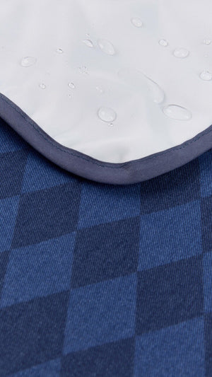 Nobodinoz Wasserdichte Wickelunterlage Hyde Park | Denim Blue Diamonds
