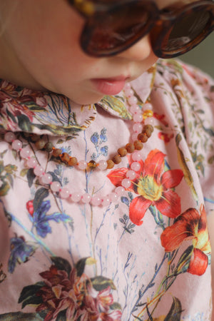Nirrimis Collier d'Ambre "Quartz Rose" Enfants