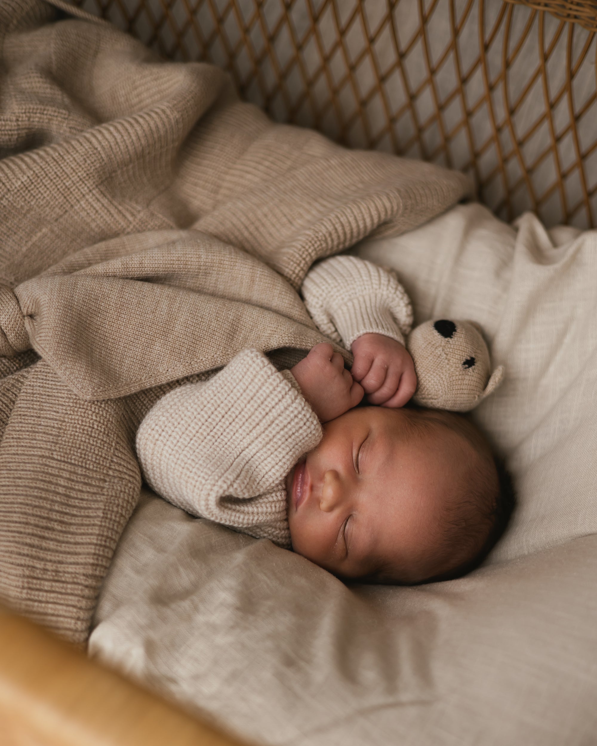 Hvid Babydecke "Ivy" Sand