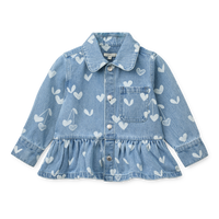 Liewood Jeansjacke Kenza in Sweethearts / Light Blue Denim, Kinderjacke aus Bio-Baumwolle mit Button-Down-Kragen und Brusttasche