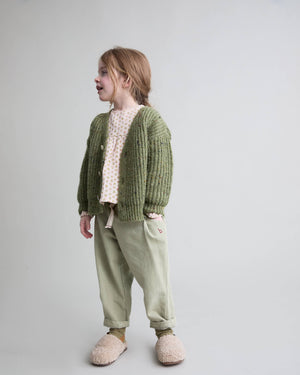búho Hose in Eucalyptus – Detailansicht 2
