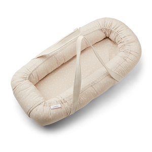 Liewood Babynest Gro in Beige mit weissem Punktmuster“