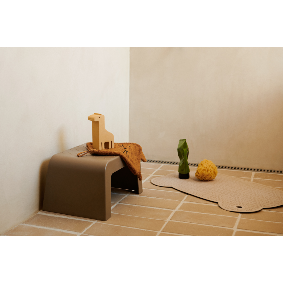 Liewood Tritthocker "Ulla" Sandy